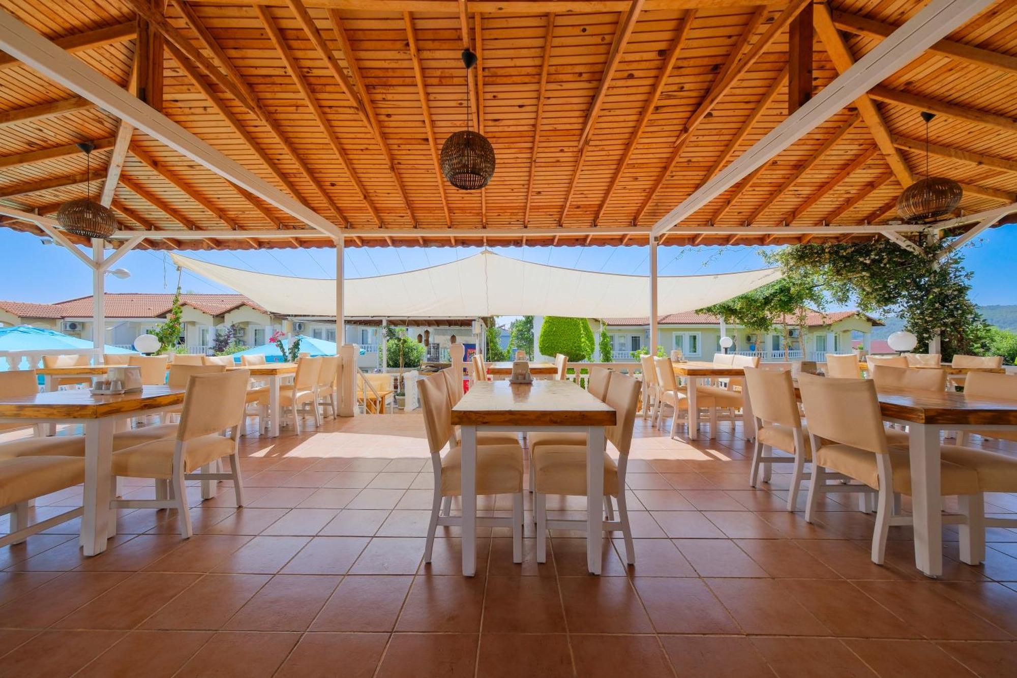 Larimar Suite Hotel Oludeniz Ngoại thất bức ảnh